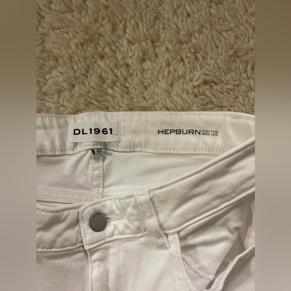 DL1961 Hepburn High-Rise Wide-Leg Jeans - Picture 3 of 6